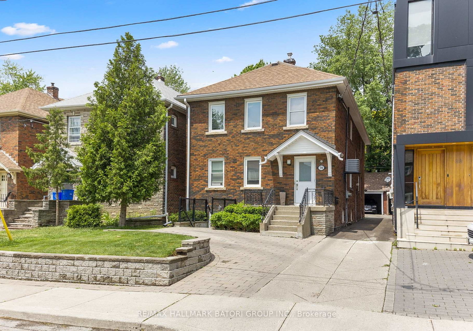 70-burnaby-boulevard-toronto-ontario-c12801688