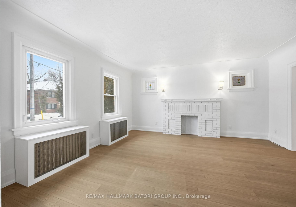 70-burnaby-boulevard-toronto-ontario-c12801688