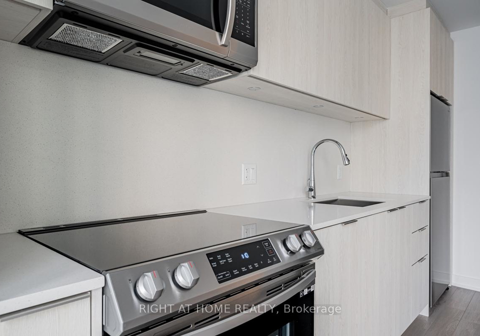 357-king-street-w-toronto-ontario-c12802064