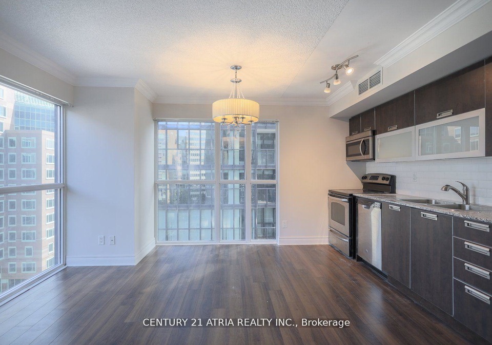 28-ted-rogers-way-toronto-ontario-c12802454
