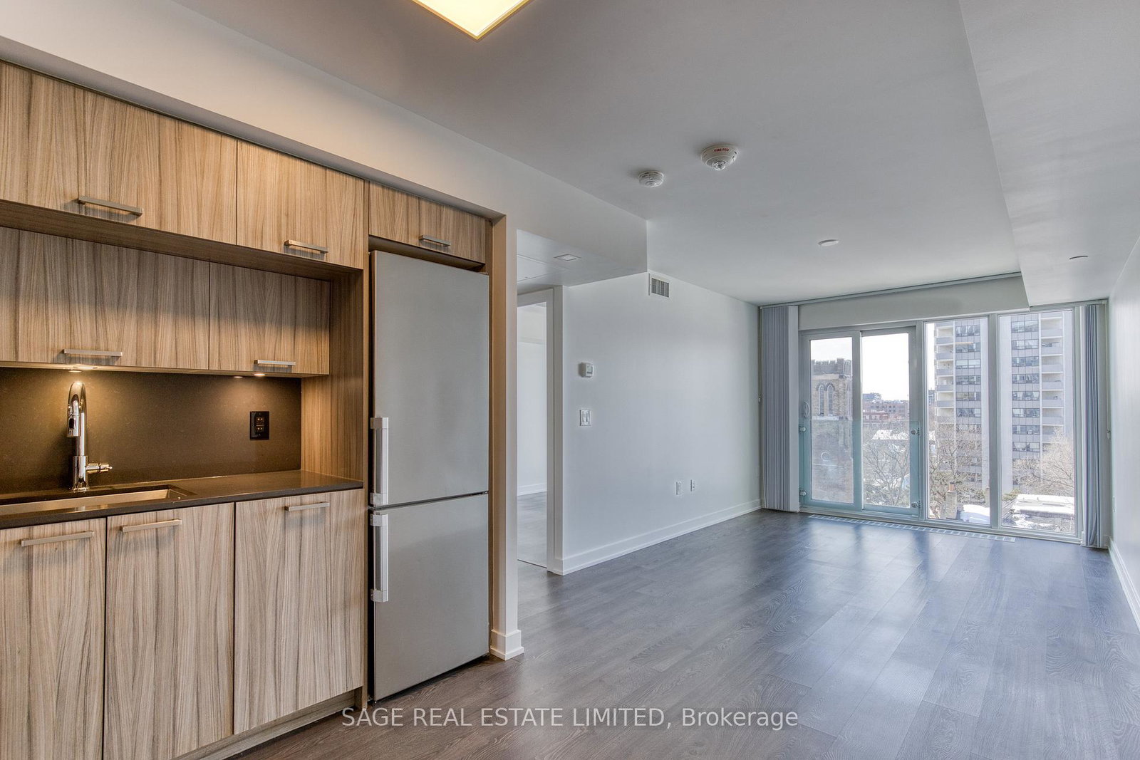 50-mccaul-street-toronto-ontario-c12802804