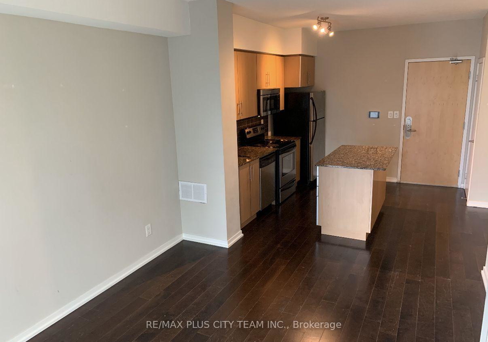 55-bremner-boulevard-toronto-ontario-c12802882