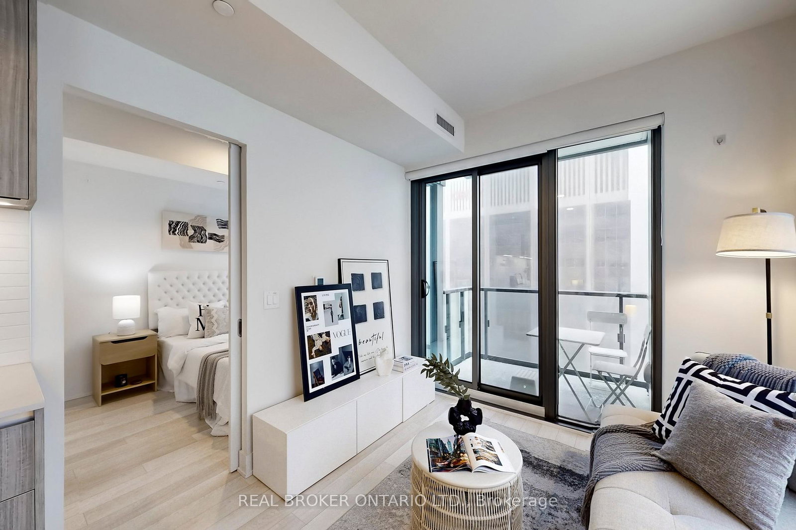 8-cumberland-street-toronto-ontario-c12802914