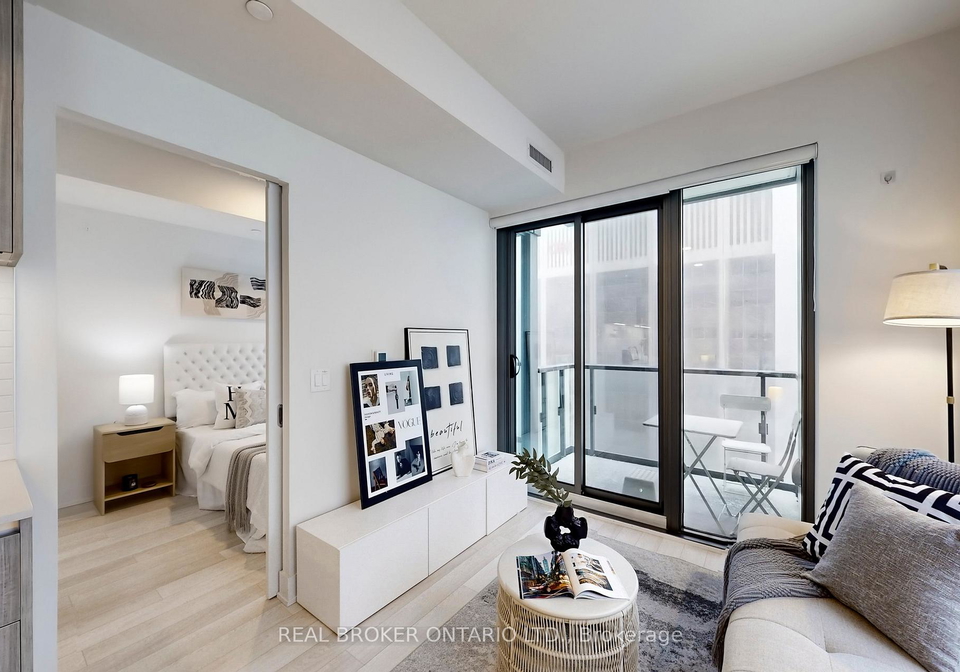 8-cumberland-street-toronto-ontario-c12802914