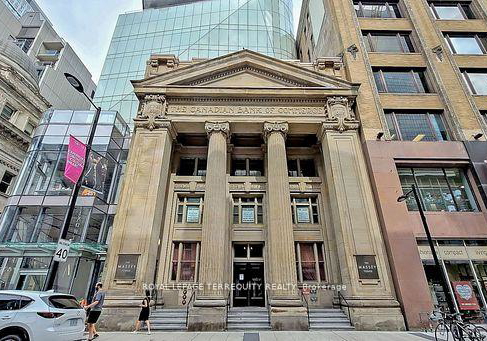 197-yonge-street-toronto-ontario-c12803020