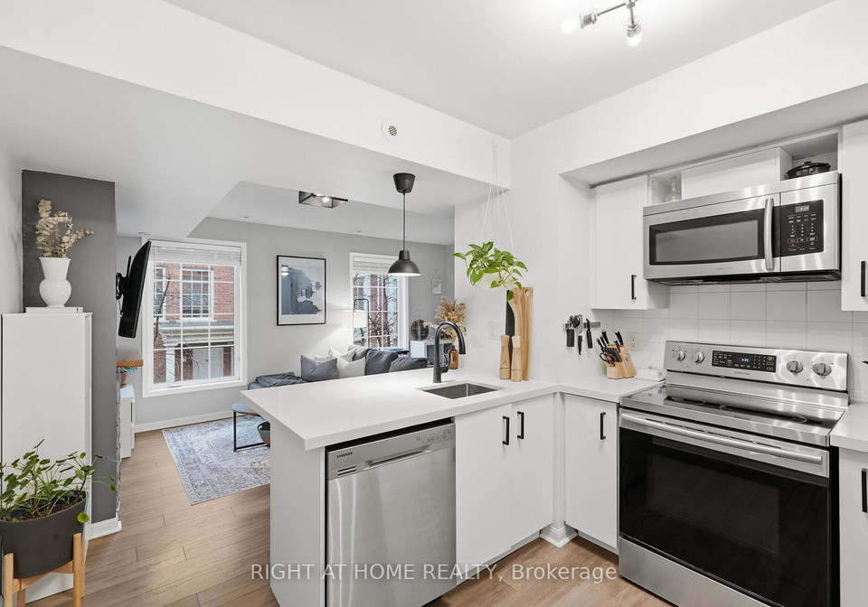 5-everson-drive-north-york-ontario-c12803058
