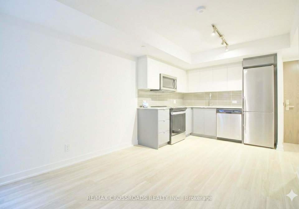 30-tretti-way-toronto-ontario-c12803658
