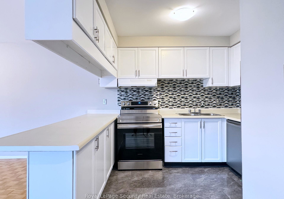 696-st-clair-avenue-w-toronto-ontario-c12803794