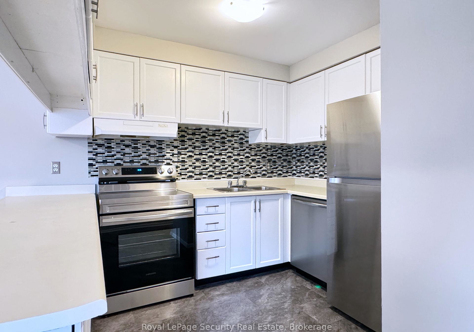 696-st-clair-avenue-w-toronto-ontario-c12803794