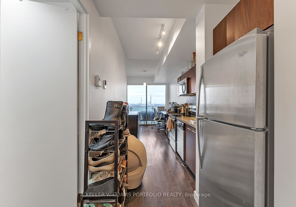 70-distillery-lane-toronto-ontario-c12803810
