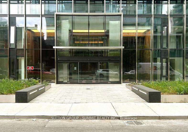55-charles-street-e-toronto-ontario-c12803954