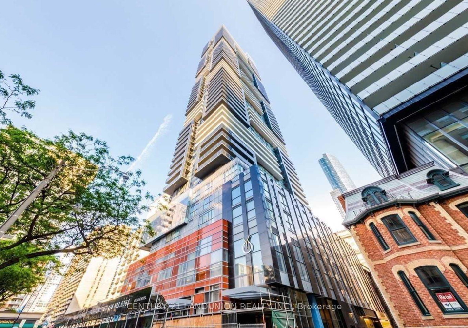 7-grenville-street-toronto-ontario-c12804068