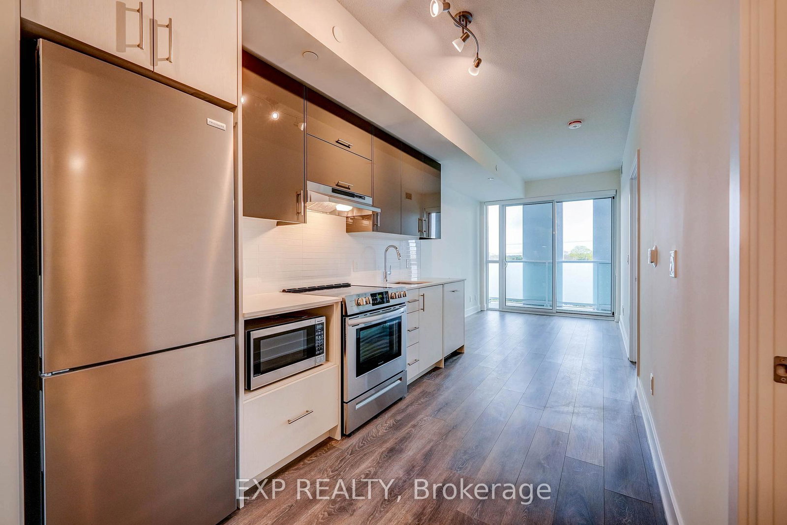 188-fairview-mall-drive-north-york-ontario-c12804074