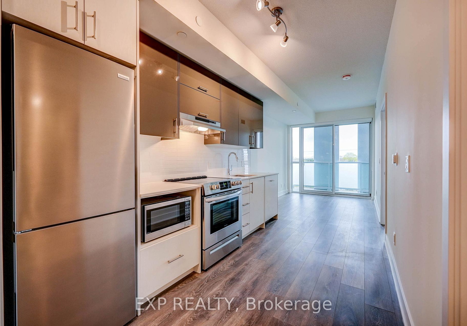 188-fairview-mall-drive-north-york-ontario-c12804074