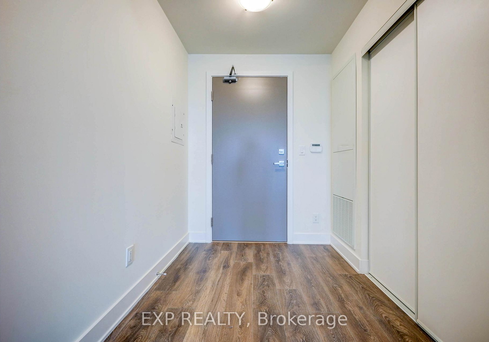 188-fairview-mall-drive-north-york-ontario-c12804074