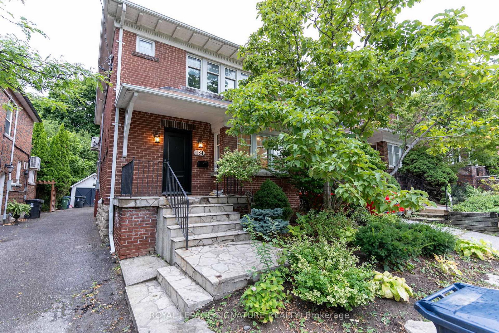 184-lawrence-avenue-e-toronto-ontario-c12804098