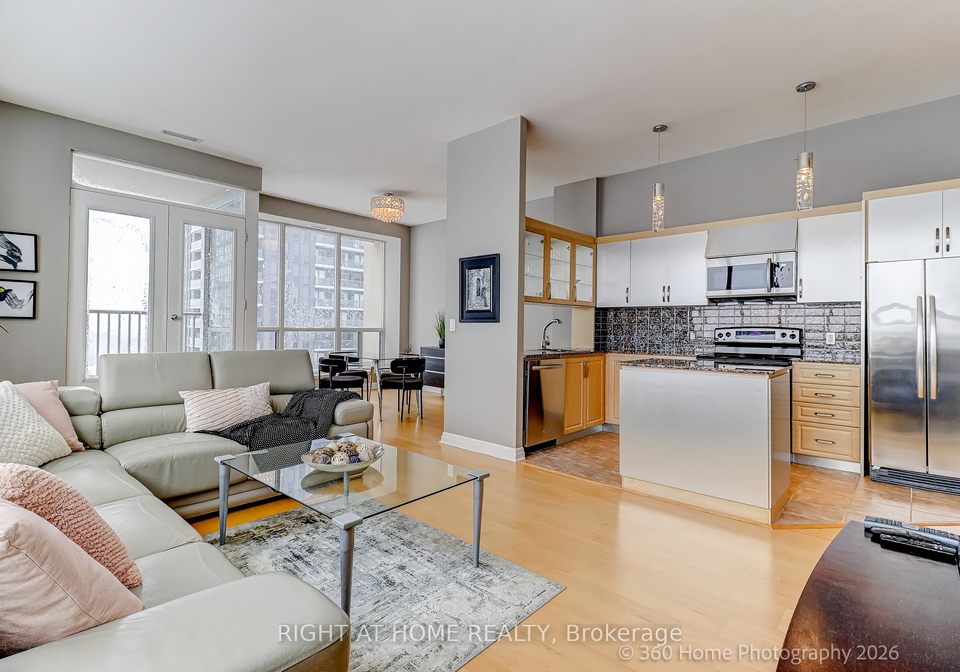 797-don-mills-road-east-york-ontario-c12804114