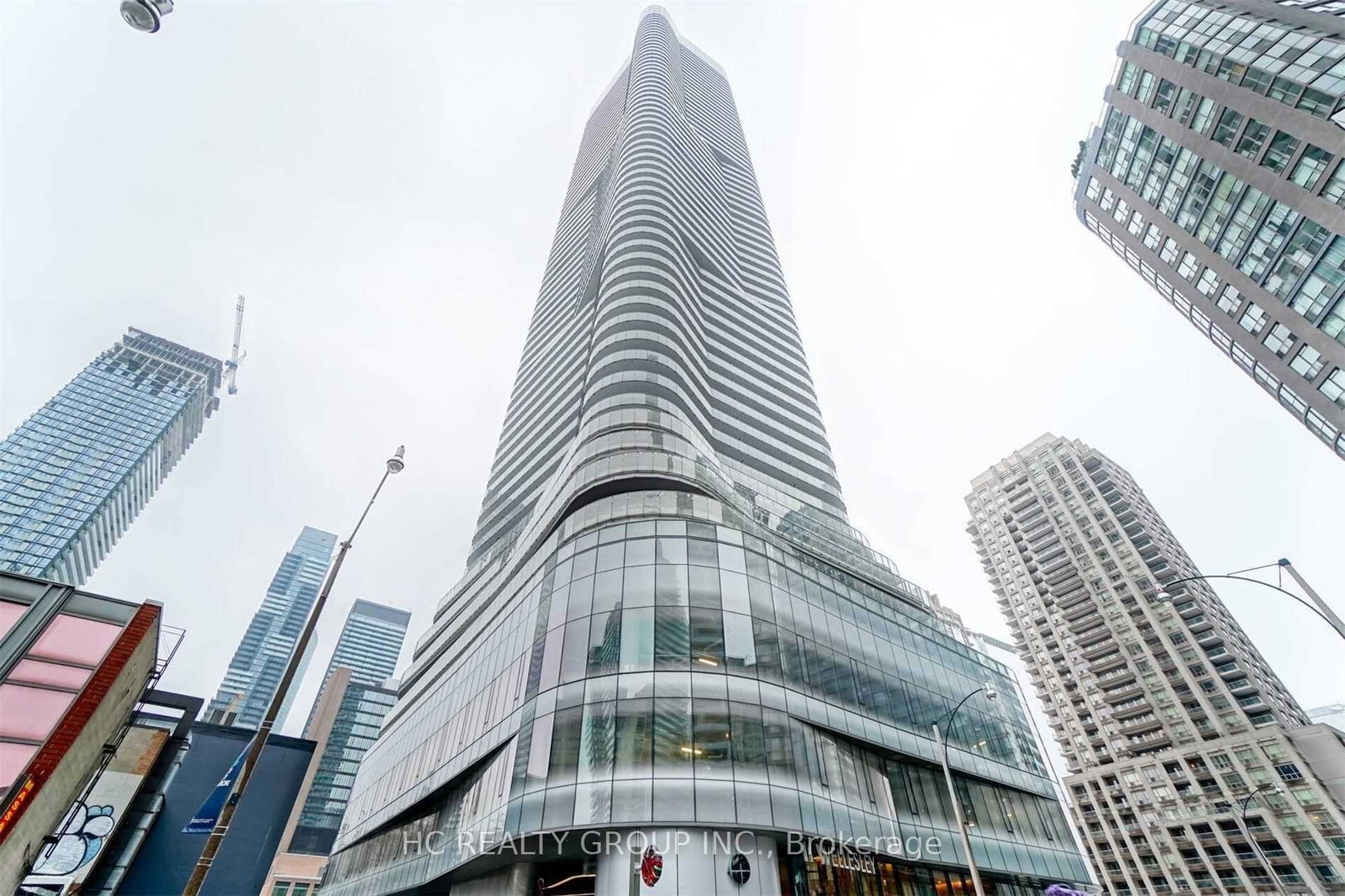 11-wellesley-street-w-toronto-ontario-c12804250