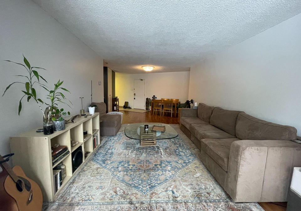 260-queens-quay-w-toronto-ontario-c12804348