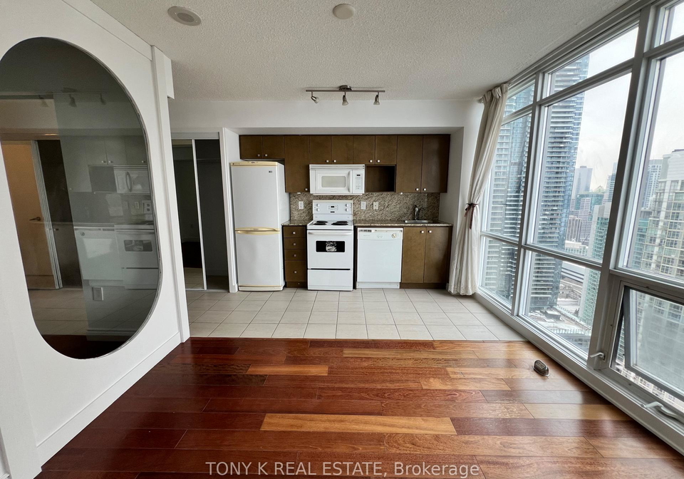11-brunel-court-toronto-ontario-c12804536