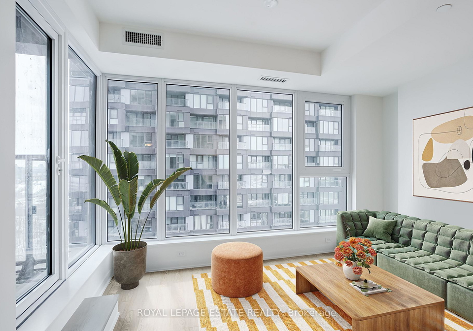 1-quarrington-lane-north-york-ontario-c12804686