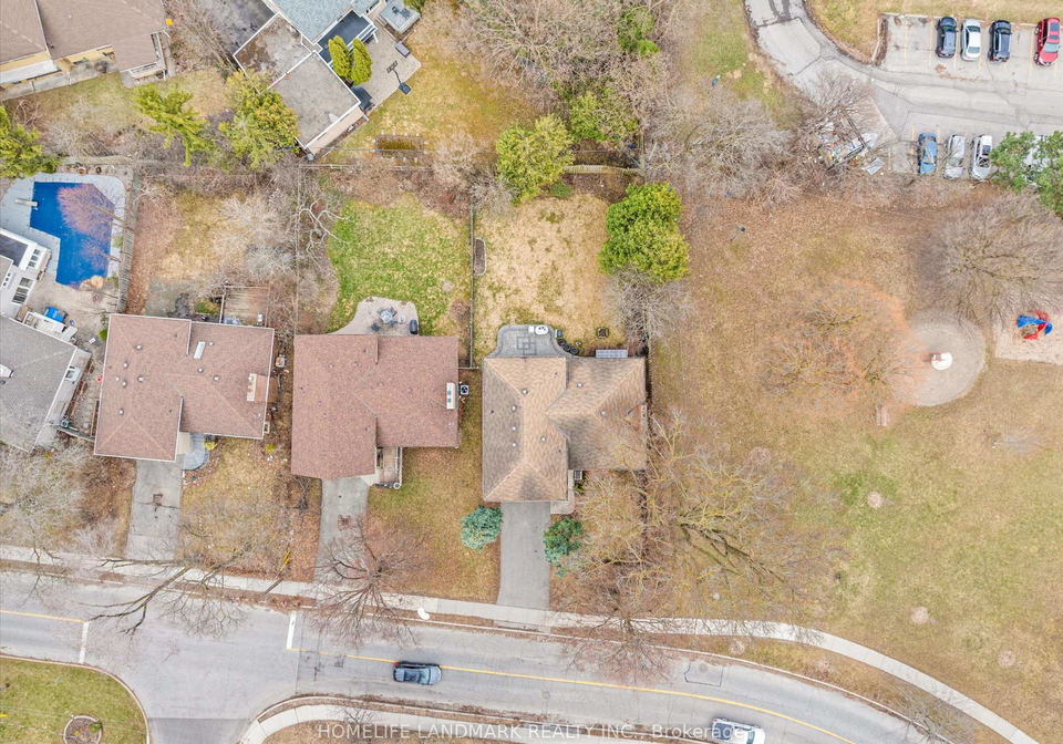 1-hawksbury-drive-north-york-ontario-c12804792