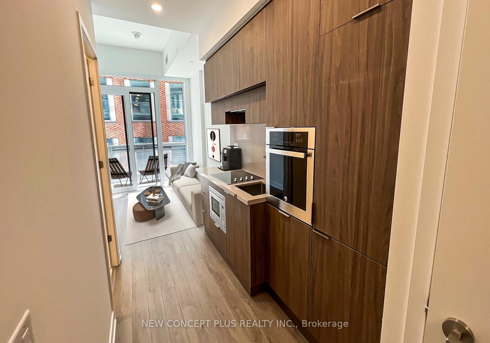 39-roehampton-avenue-toronto-ontario-c12805122