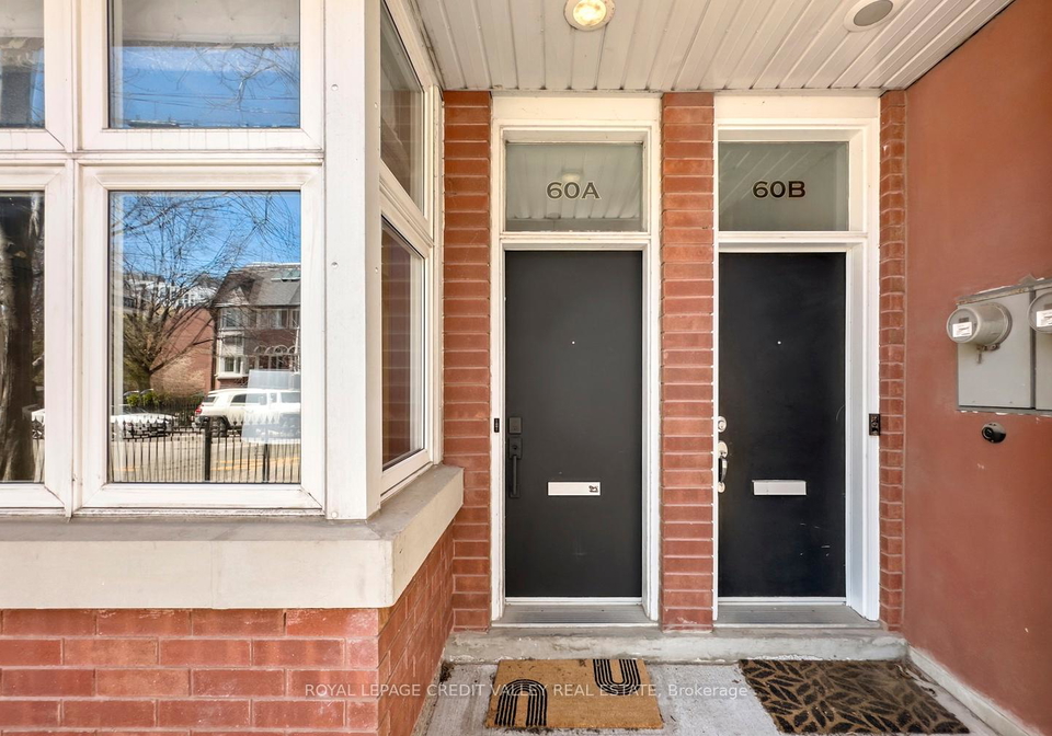 60a-tecumseth-street-toronto-ontario-c12805922