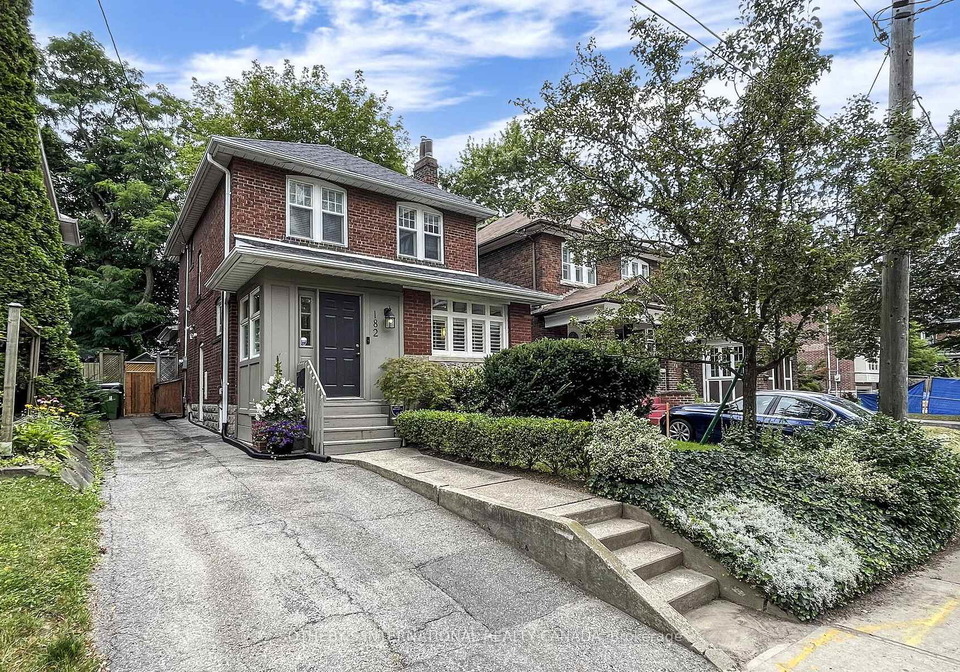 182-duplex-avenue-toronto-ontario-c12805956