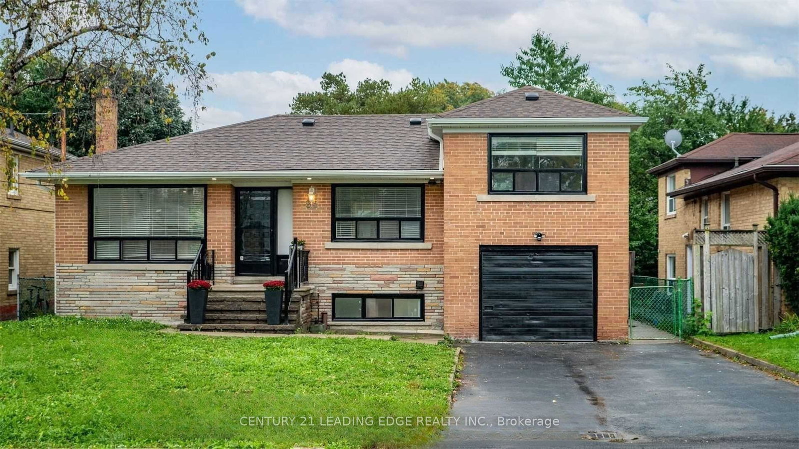 85-searle-avenue-toronto-ontario-c12806002