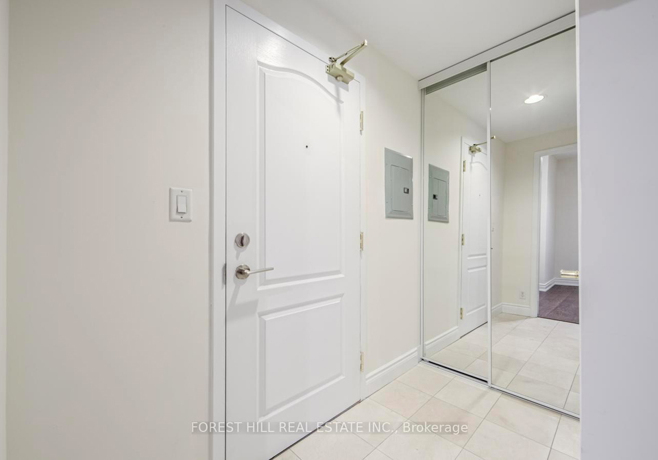 20-collier-street-toronto-ontario-c12806134