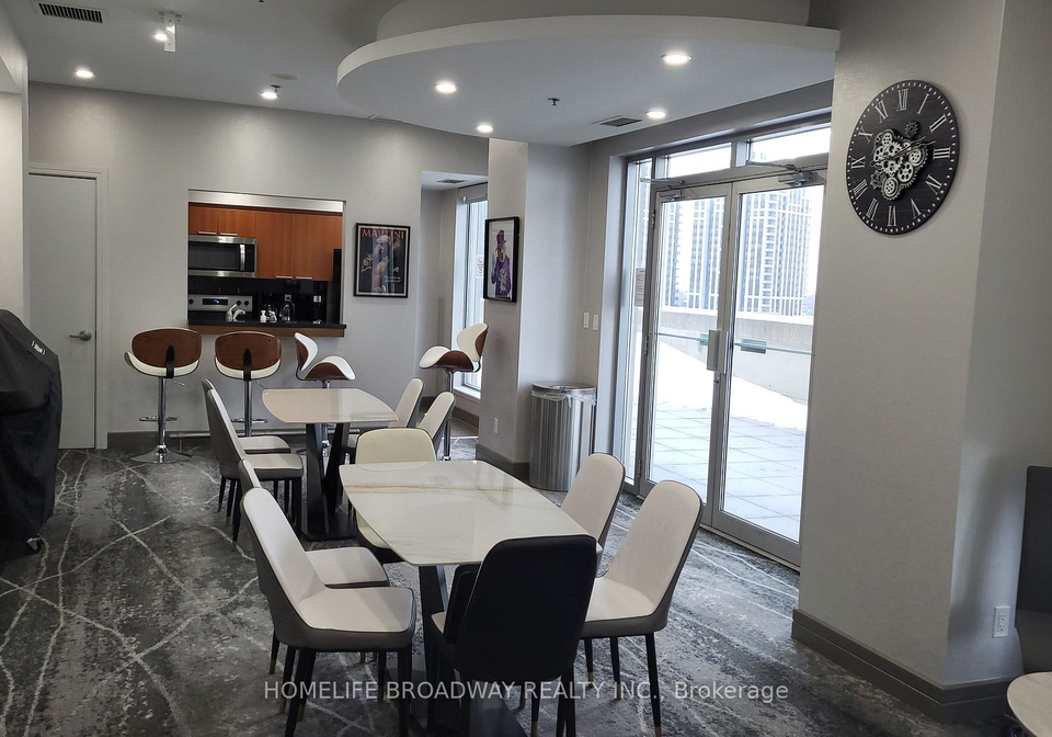 19-avondale-avenue-north-york-ontario-c12806252