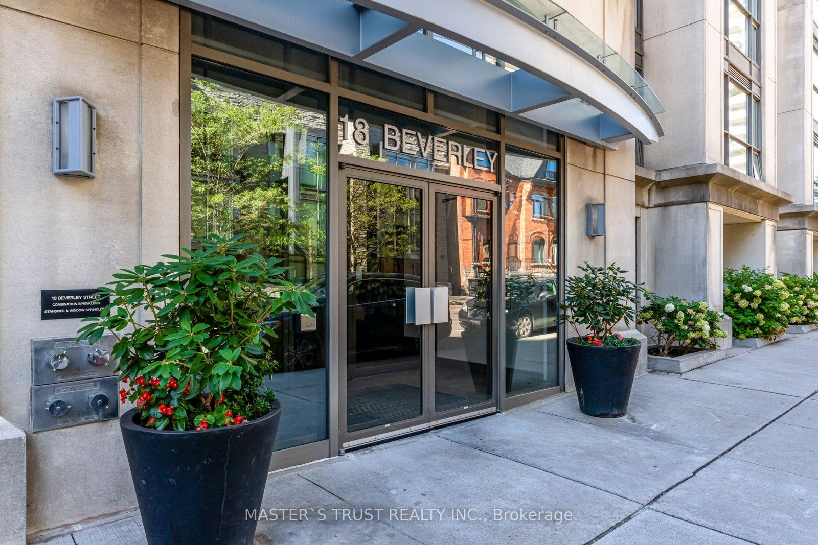 18-beverley-street-toronto-ontario-c12806404