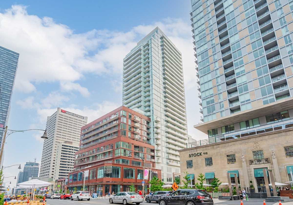 33-helendale-avenue-toronto-ontario-c12806534