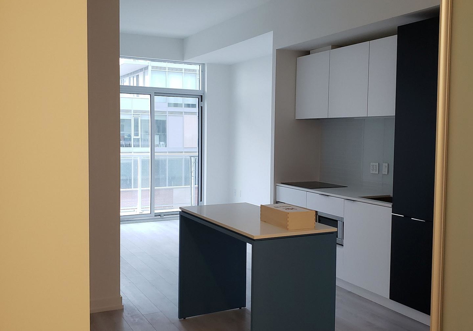 33-helendale-avenue-toronto-ontario-c12806534
