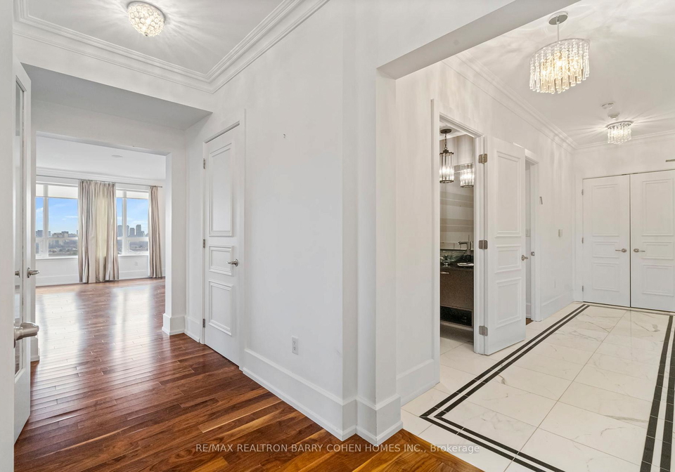 662-sheppard-avenue-e-north-york-ontario-c12807084