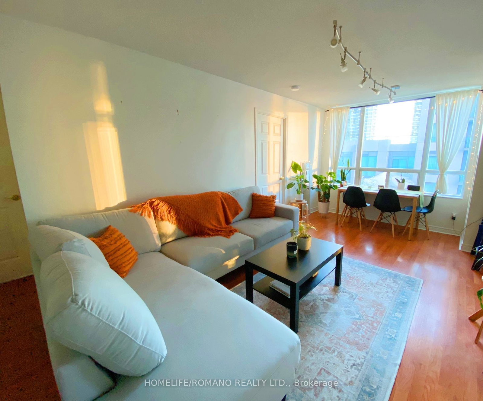 51-lower-simcoe-street-toronto-ontario-c12807216