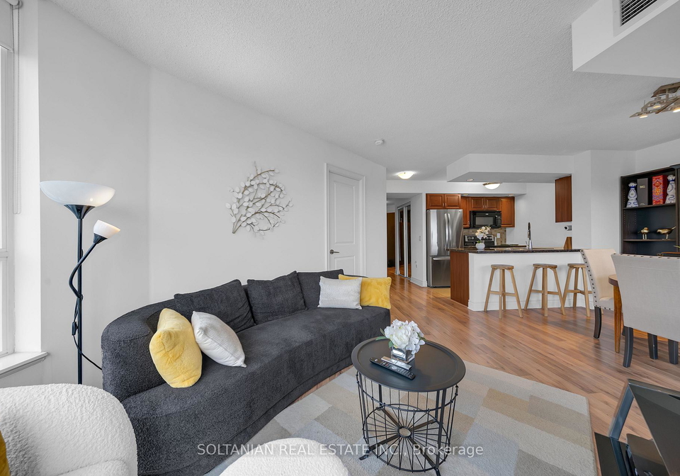 500-doris-avenue-north-york-ontario-c12807682
