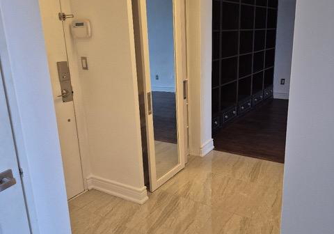 10-edgecliffe-golfway-east-york-ontario-c12808032