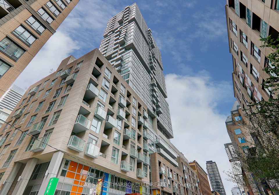 199-richmond-street-w-toronto-ontario-c12808158