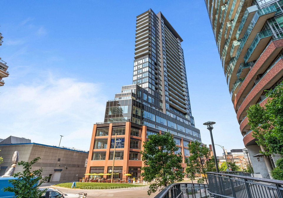 135-east-liberty-street-toronto-ontario-c12808790