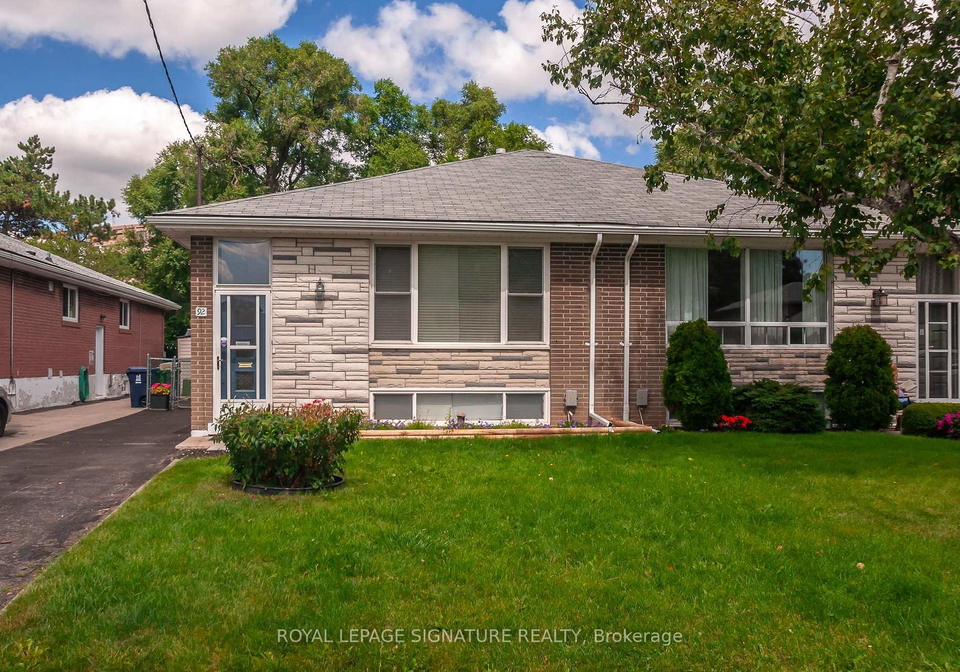 92-fortrose-crescent-north-york-ontario-c12808818