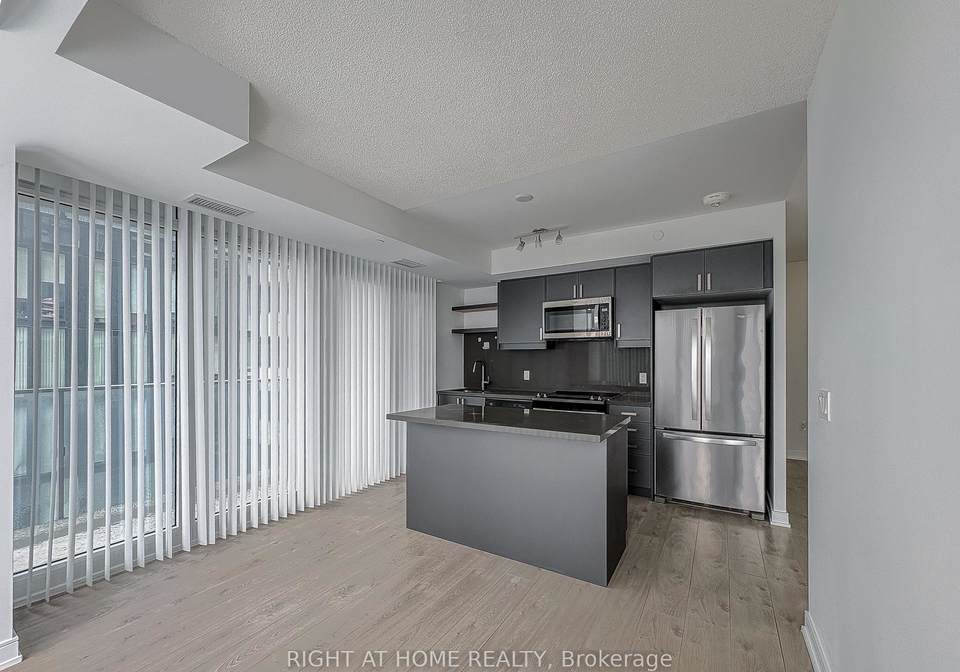 50-wellesley-street-e-toronto-ontario-c12808978
