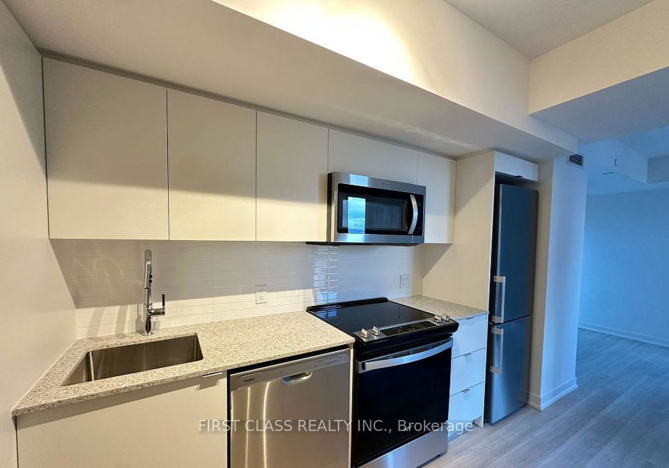 500-wilson-avenue-toronto-ontario-c12809152