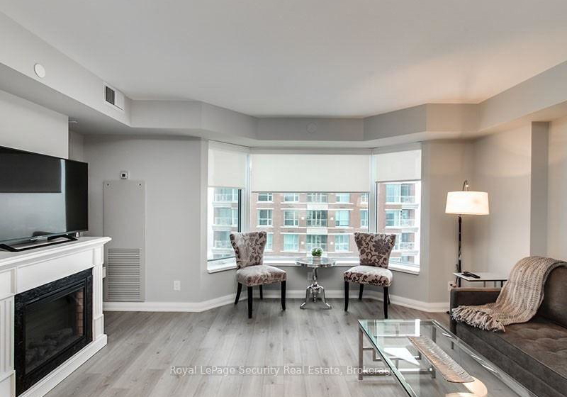 155-yorkville-avenue-toronto-ontario-c12809290