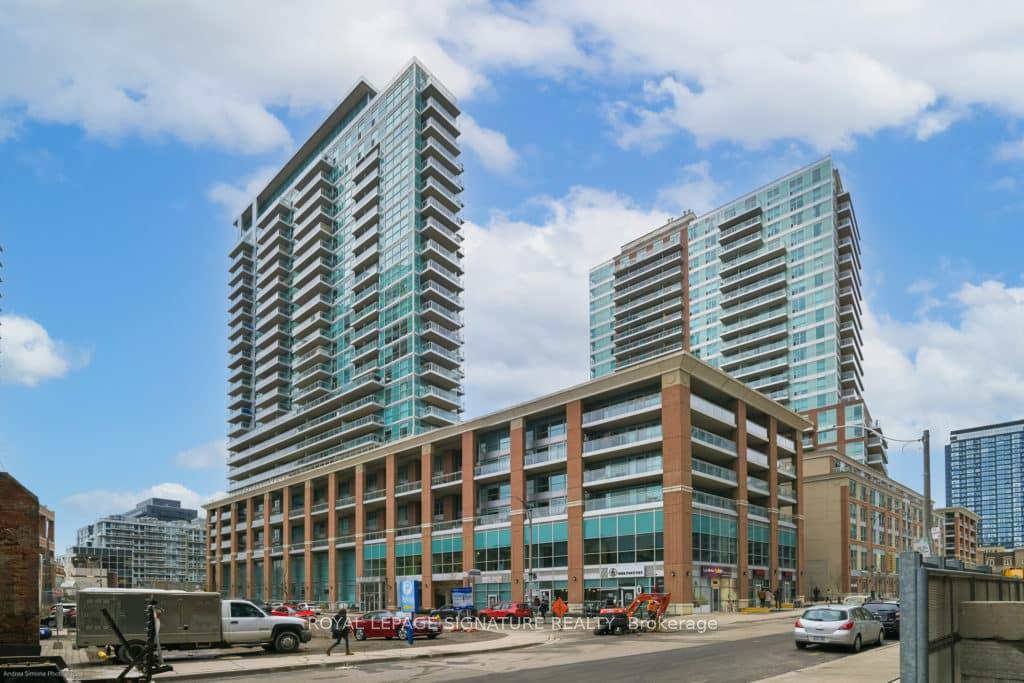 100-western-battery-road-toronto-ontario-c12809302