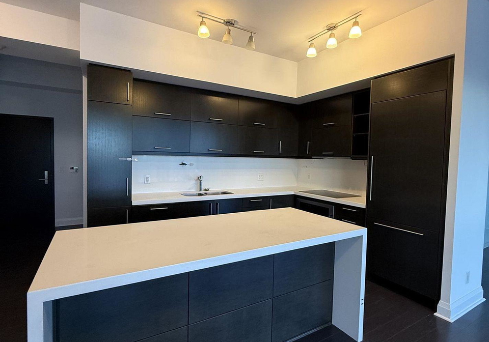 65-st-mary-street-toronto-ontario-c12809440