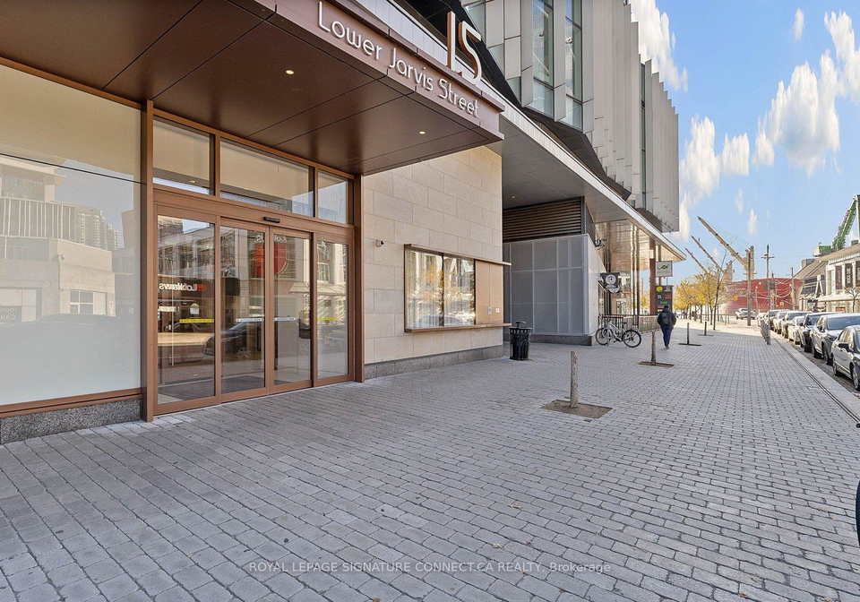 15-lower-jarvis-street-toronto-ontario-c12809468
