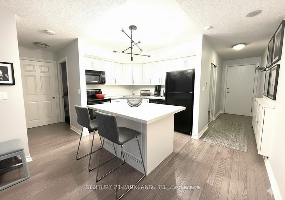 270-wellington-street-w-toronto-ontario-c12809700