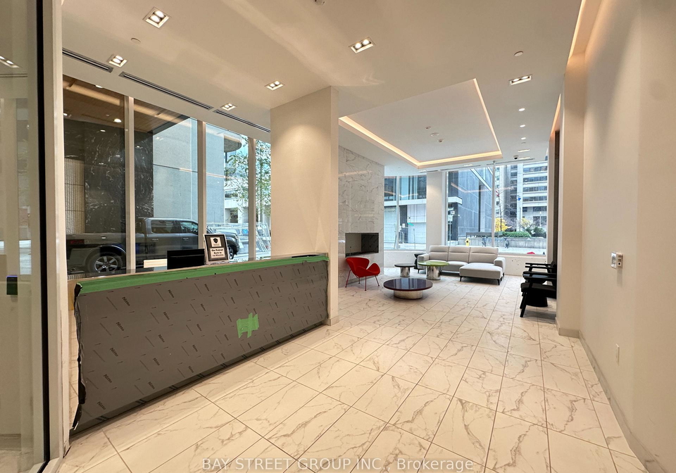 238-simcoe-street-toronto-ontario-c12809884